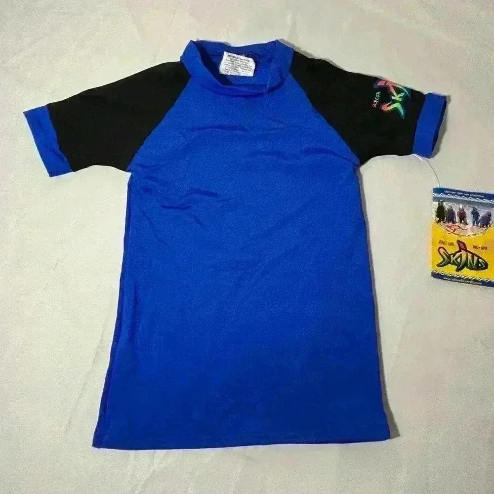 New with tags, boys size 2T swim shirt, #D159